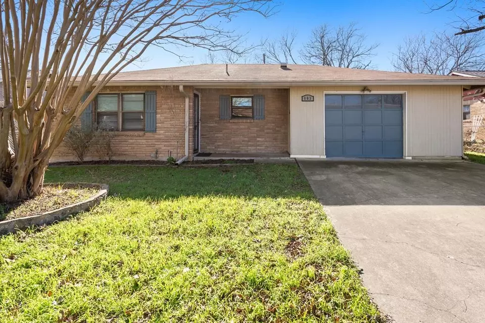 603 Lake Dr, Kerrville, TX 78028 31 Photos Movoto