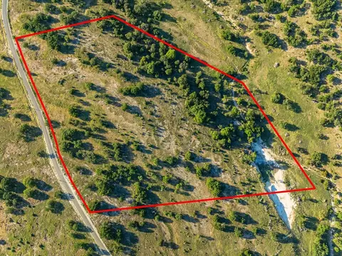461 Taurus Ln, Harper, TX 76849 photo 9