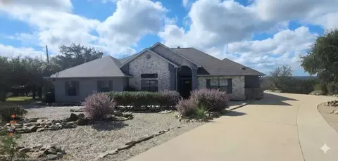 6780 Braden Cir, Kerrville, TX 78028