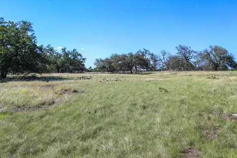 210 Apache Trce, Harper, TX 78631 photo 4