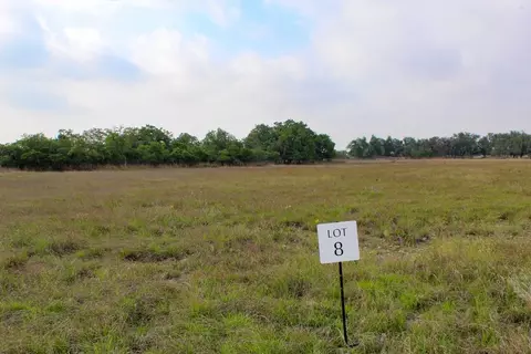 253 Apache Trce, Harper, TX 78631