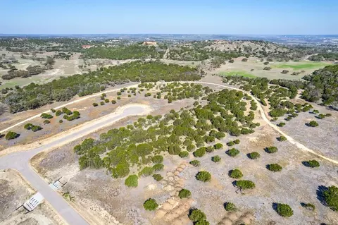 665699 Cool Creek Rd, Camp Verde, TX 78010