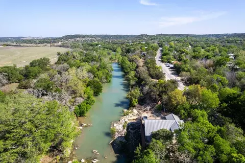 409 Ingram Loop, Ingram, TX 78025 photo 1