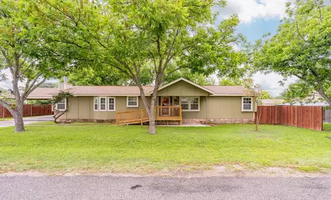 122 Cedar Dr, Ingram, TX 78025 photo 1