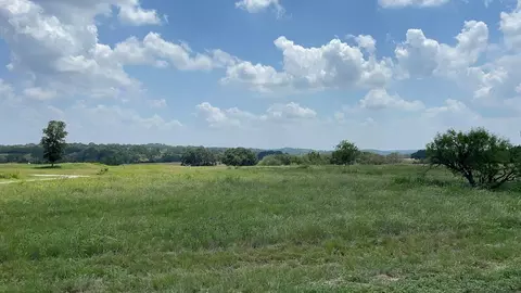 4478 E Comanche Trace Dr, Kerrville, TX 78028