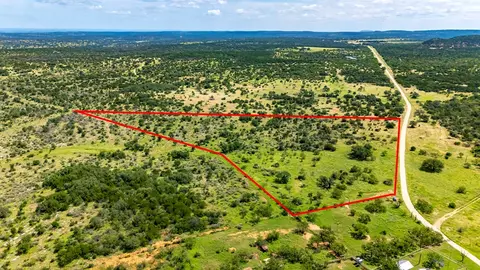 000 Jack Rabbit Rd, Doss, TX 78631 photo 9