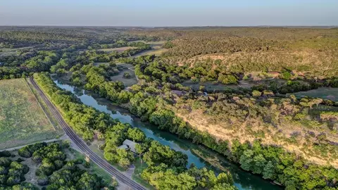 157 Cedar Cliff Loop, Hunt, TX 78024 photo 32