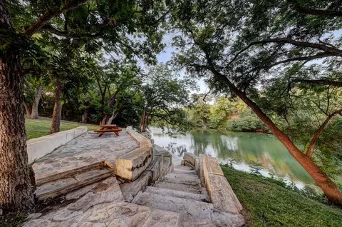 157 Cedar Cliff Loop, Hunt, TX 78024 photo 10