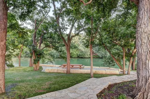 157 Cedar Cliff Loop, Hunt, TX 78024 photo 5