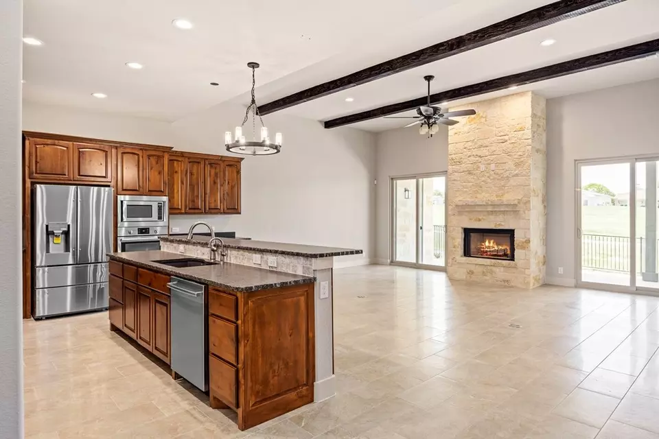 Other - 3200- Apt 3 Pinnacle Club Dr, Kerrville, TX 78028 photo 2 of 5