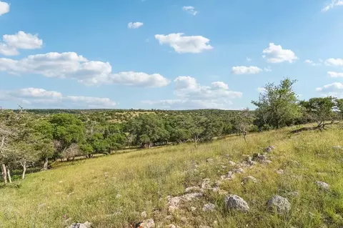 00 Old Comfort Rd, Fredericksburg, TX 78624