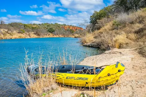 001 Ranch Rd 385, London, TX 76854