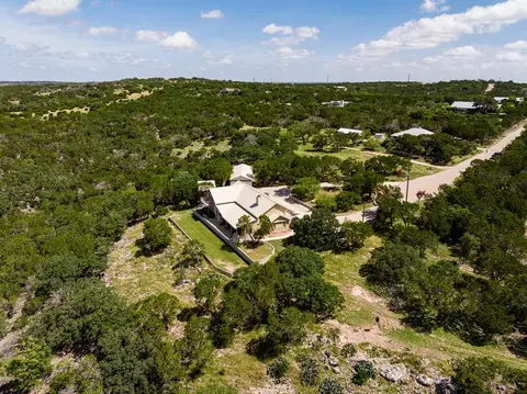 125 Deer Hvn, Hunt, TX 78024