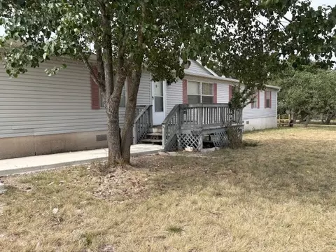 Exterior - 36 Crossing Dr, Harper, TX 78631 photo 2 of 5