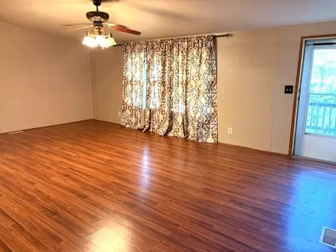 Living - 36 Crossing Dr, Harper, TX 78631 photo 1 of 4