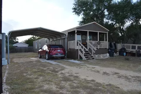 562 Pr 1510, Bandera, TX 78003