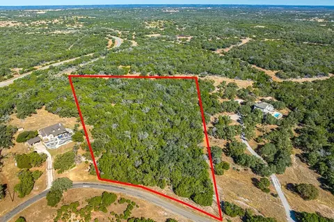 627 N Lake Rdg, Kerrville, TX 78028