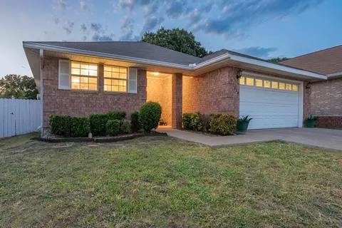 224 Coronado Cir, Kerrville, TX 78028