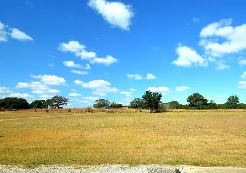 936 Saddle Club Dr, Kerrville, TX 78028