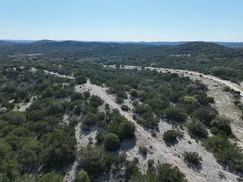 3223 Sd Fm 674, Rocksprings, TX 78880