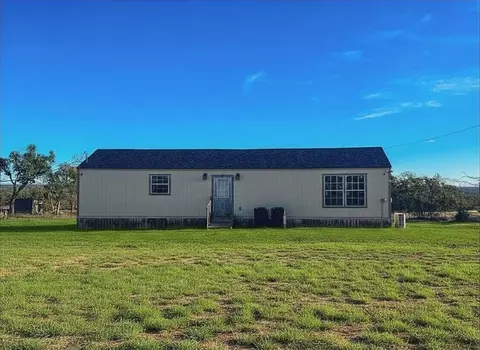 420 Sky Hbr, Mountain Home, TX 78058