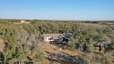 88 Wendel Rd, Harper, TX 78631