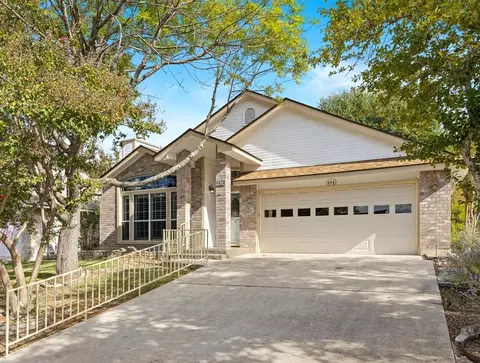 434 Vicksburg Ave, Kerrville, TX 78028