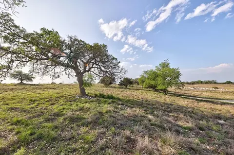 Undisclosed, Fredericksburg, TX 78624