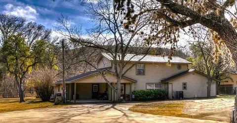 6496 Hwy 83n, Leakey, TX 78873