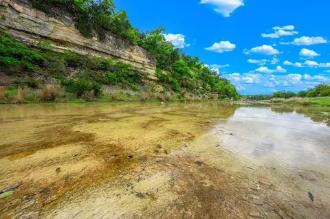 19415 Fm 2093, Harper, TX 78631