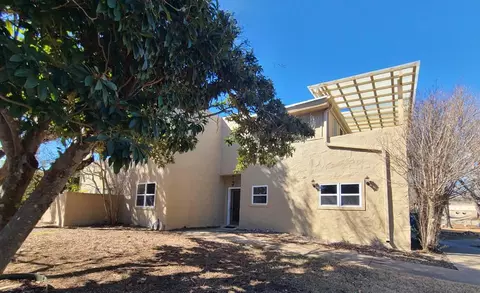 521 E Apt D E Sand Bnd, Kerrville, TX 78028