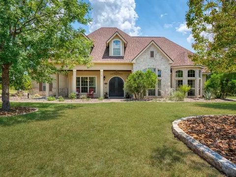 181 Highland Mdws, Bandera, TX 78003
