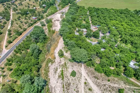 View/Area - 98 Red Wright Rd, Leakey, TX 78873 photo 2 of 10