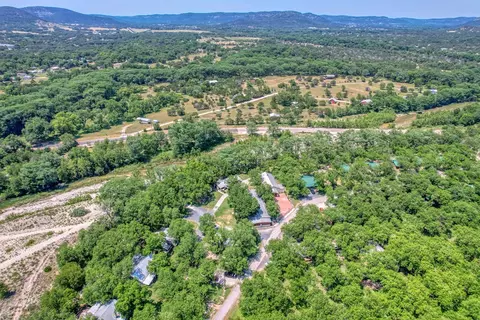 View/Area - 98 Red Wright Rd, Leakey, TX 78873 photo 4 of 10