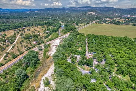 View/Area - 98 Red Wright Rd, Leakey, TX 78873 photo 3 of 10