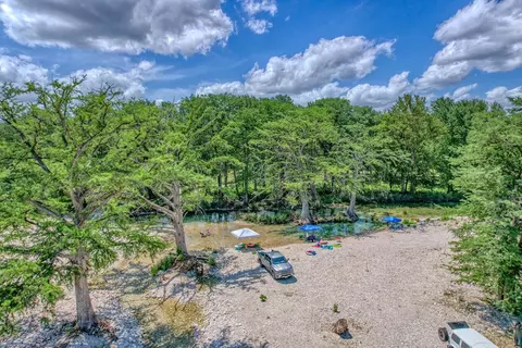 View/Area - 98 Red Wright Rd, Leakey, TX 78873 photo 8 of 10