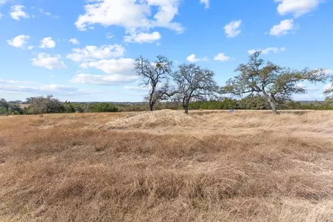 1700 N Cattlemans Crossing Dr, Kerrville, TX 78028