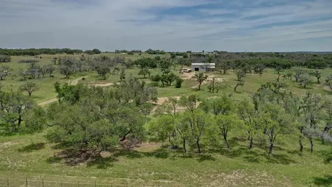 200 Mosel Rd, Harper, TX 78631
