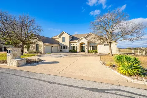 3404 Comanche Trace Dr, Kerrville, TX 78028