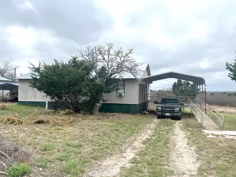 275 Ranchland, Mountain Home, TX 78058