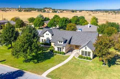 2928 Dry Hollow Dr, Kerrville, TX 78028