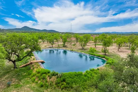 View/Area - 1065 B And R Rnch, Utopia, TX 78884 photo 2 of 4
