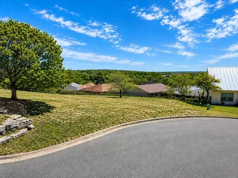 2005 Cordoba Ave, Kerrville, TX 78028