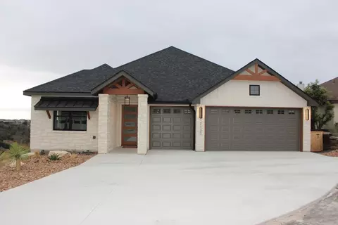 2130 Vista Ridge Dr, Kerrville, TX 78028