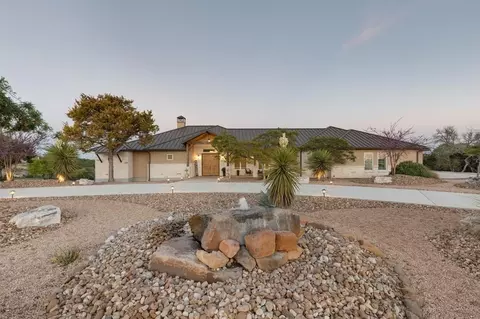 166 Paramount Vw, Kerrville, TX 78028