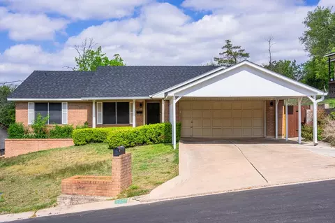 1310 Carol Ann St, Kerrville, TX 78028