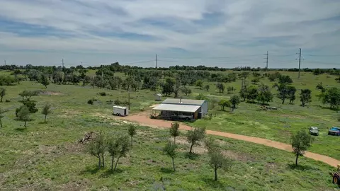 1443 Gina Rd, Harper, TX 78631