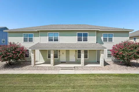 2312 Sailing Way # -B, Kerrville, TX 78028