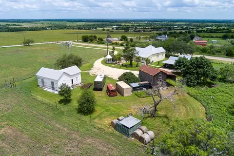 View/Area - 4515 Stapper Rd, Saint Hedwig, TX 78152 photo 8 of 13