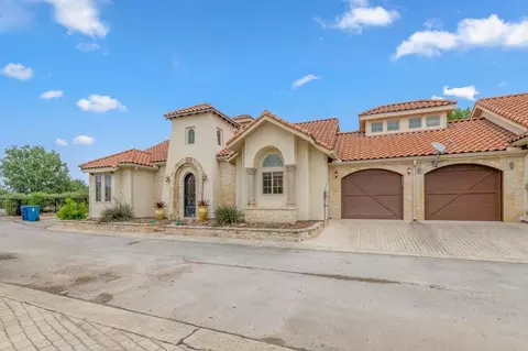3801 E Club House Rd # -1, Kerrville, TX 78028